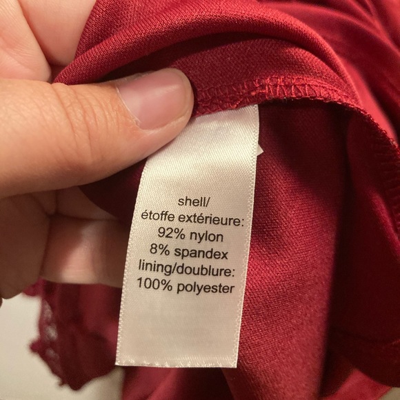 Maurices 1X red burgundy lace long sleeve blouse floral pattern flower lacey - Picture 4 of 8